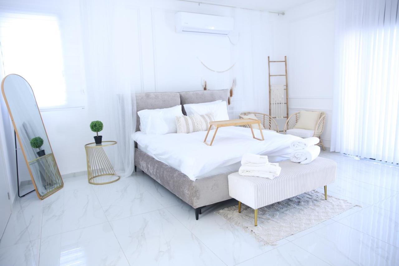 סוויטות נוף שקיעה Hotell Peqi'in Hadasha Eksteriør bilde