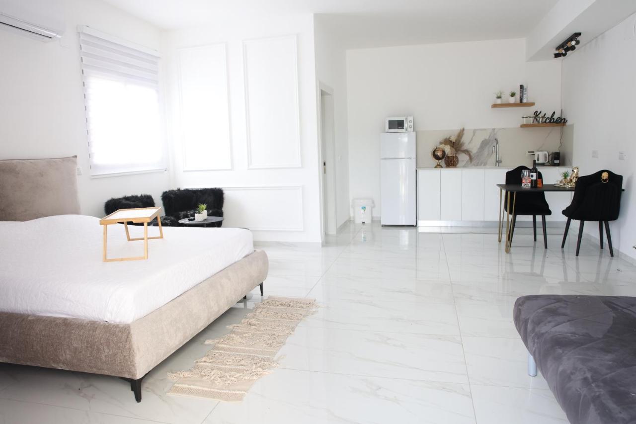 סוויטות נוף שקיעה Hotell Peqi'in Hadasha Eksteriør bilde